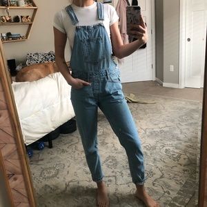 Levi’s overalls
